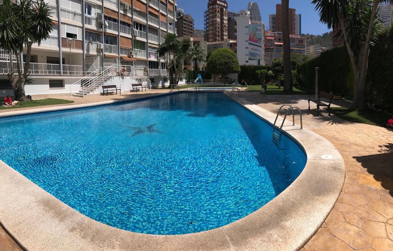 Albatros Apartment เบนิดอร์ม ภายนอก รูปภาพ